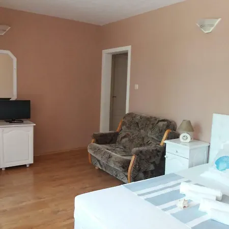 Albatros Guest house